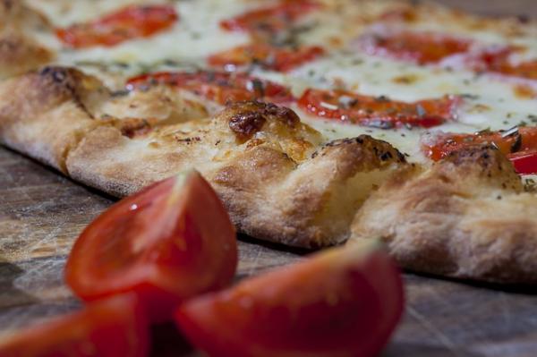 mangiare la pizza durante la dieta?