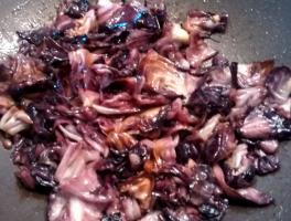 cuocere il radicchio in padella